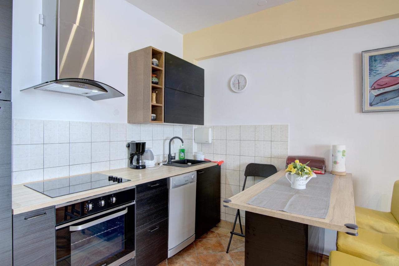 Apartment Riva Senj  Exterior foto